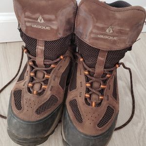 Vasque Breeze Hiking Boots